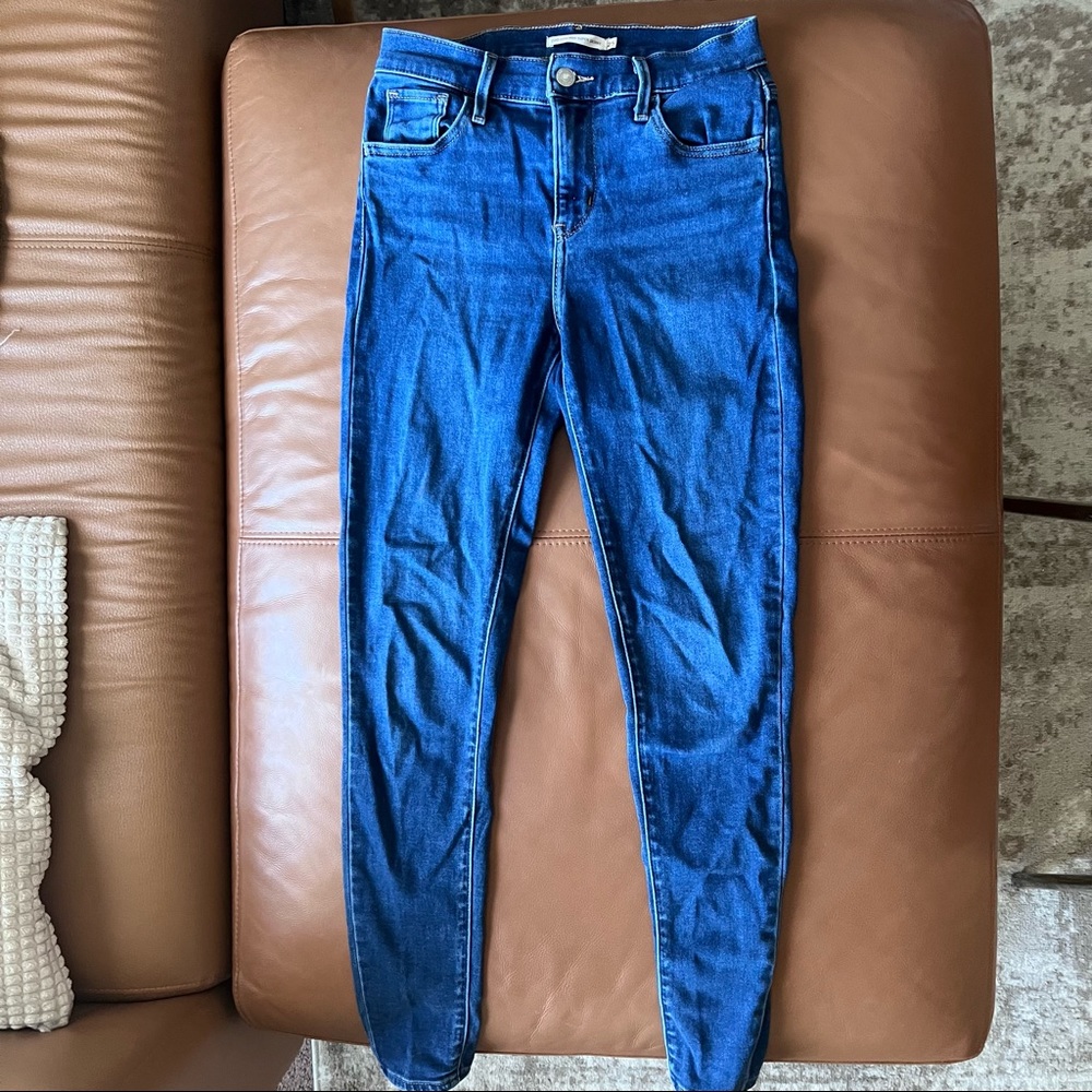 720 Levi’s skinny high rise jeans